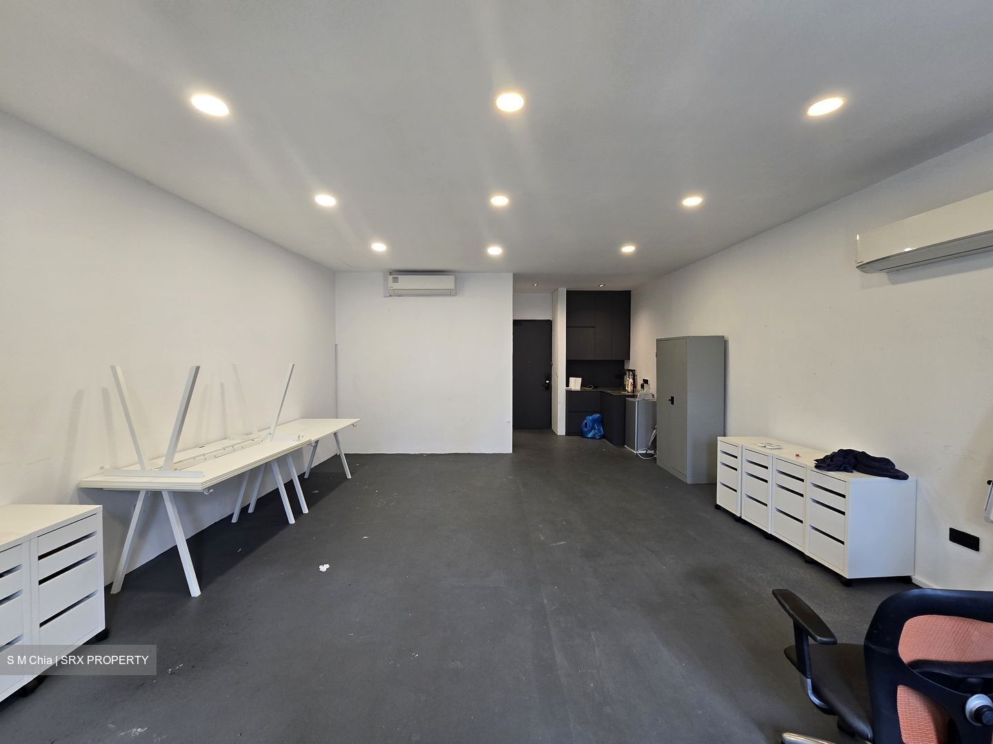 Mohamed Sultan Road (D9), Office #560313711